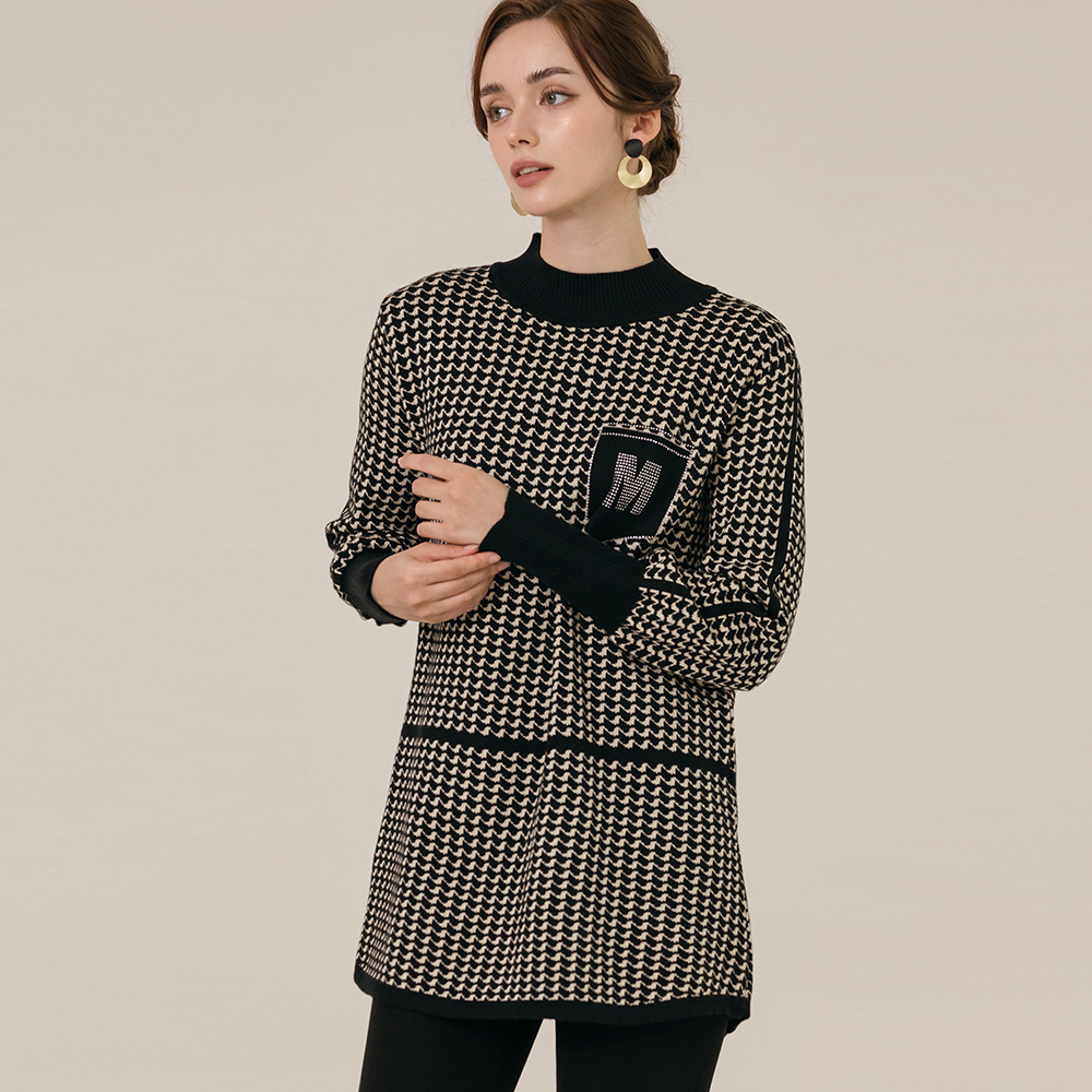 울혼방 비즈레터링 하운드 니트티셔츠 - 상품 이미지