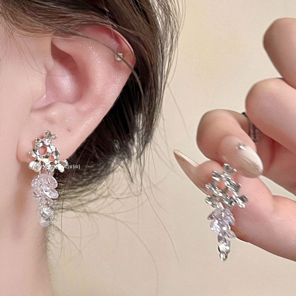 실버 플라워 큐빅 드롭 꽃귀걸이 페미닌룩 화려한 이어링 이미지 7