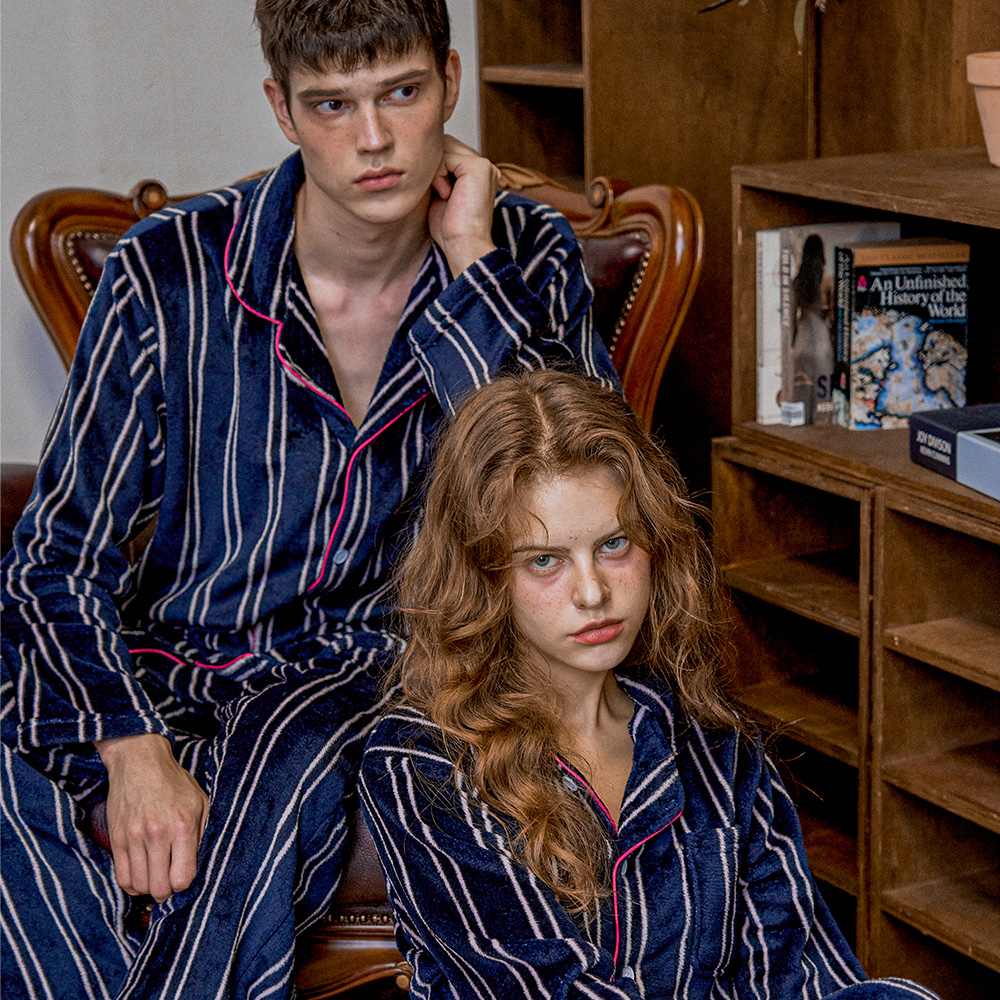 [2PACK]밍크 벨벳나잇 긴팔 카라 커플 수면 잠옷 세트 홈웨어 - 상세 이미지 3
