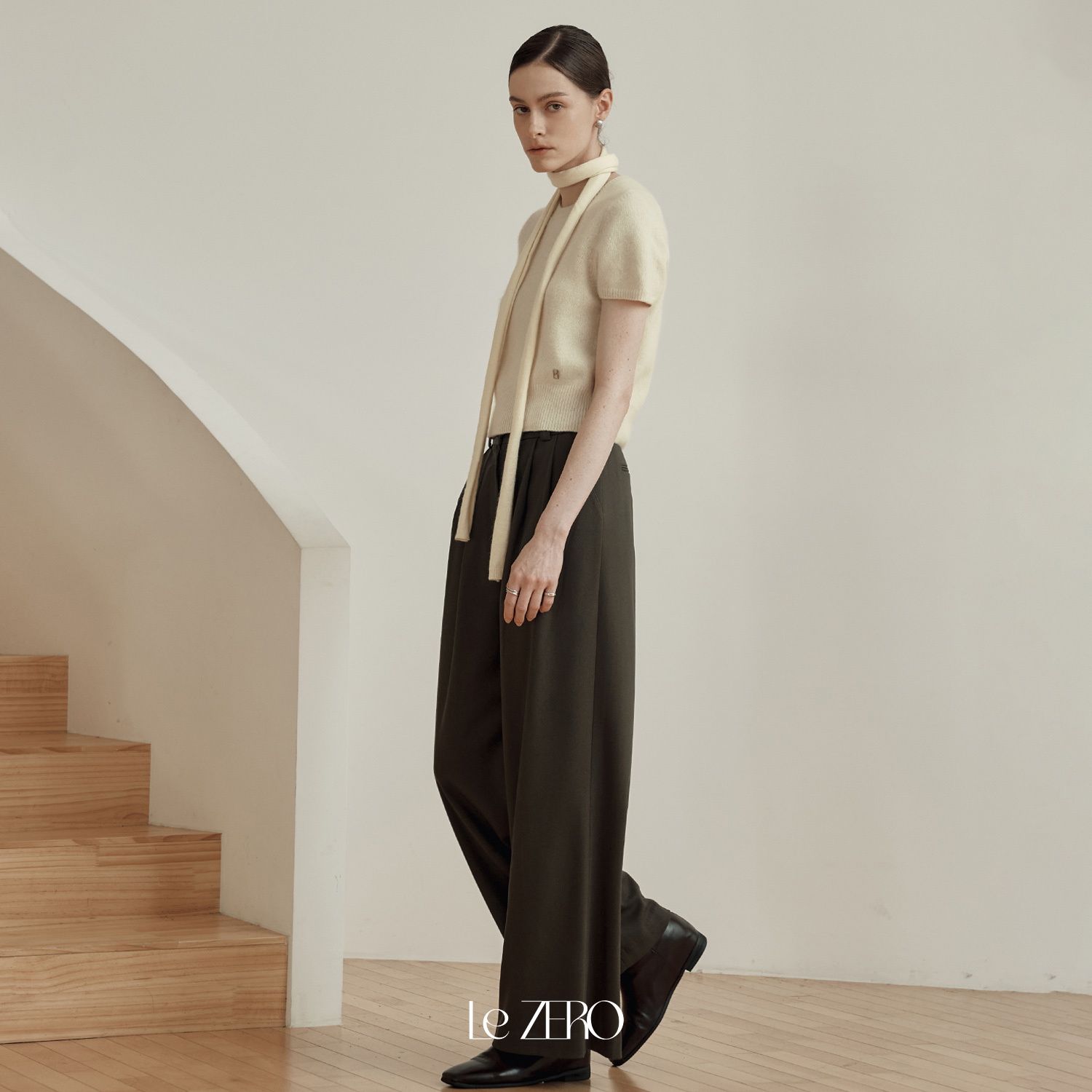 [제로스트릿] [2컬러] 르제로 반팔 앙고라 머플러 세트 LeZERO SHORT-SLEEVE ANGORA MUFFLER SET - 상세 이미지 5