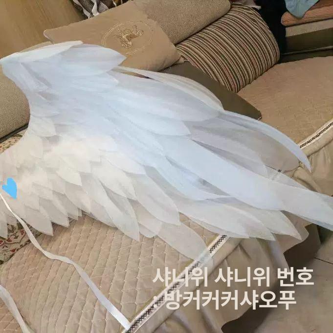 대형 천사날개 흰색깃털 소품 화보 스튜디오 촬영 펄 얇은 2mm - 상세 이미지 3