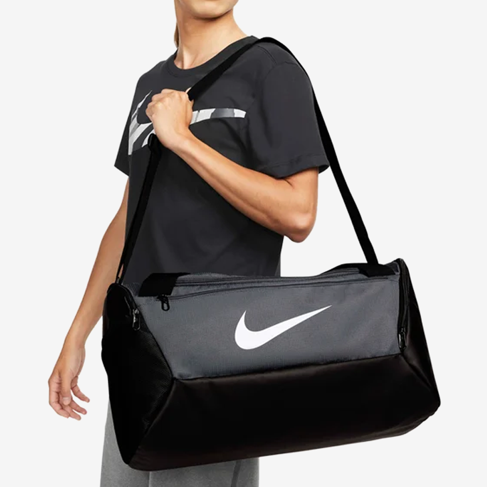 나이키 브라질리아 9.5 스우시 S 더플백 DM3976-026