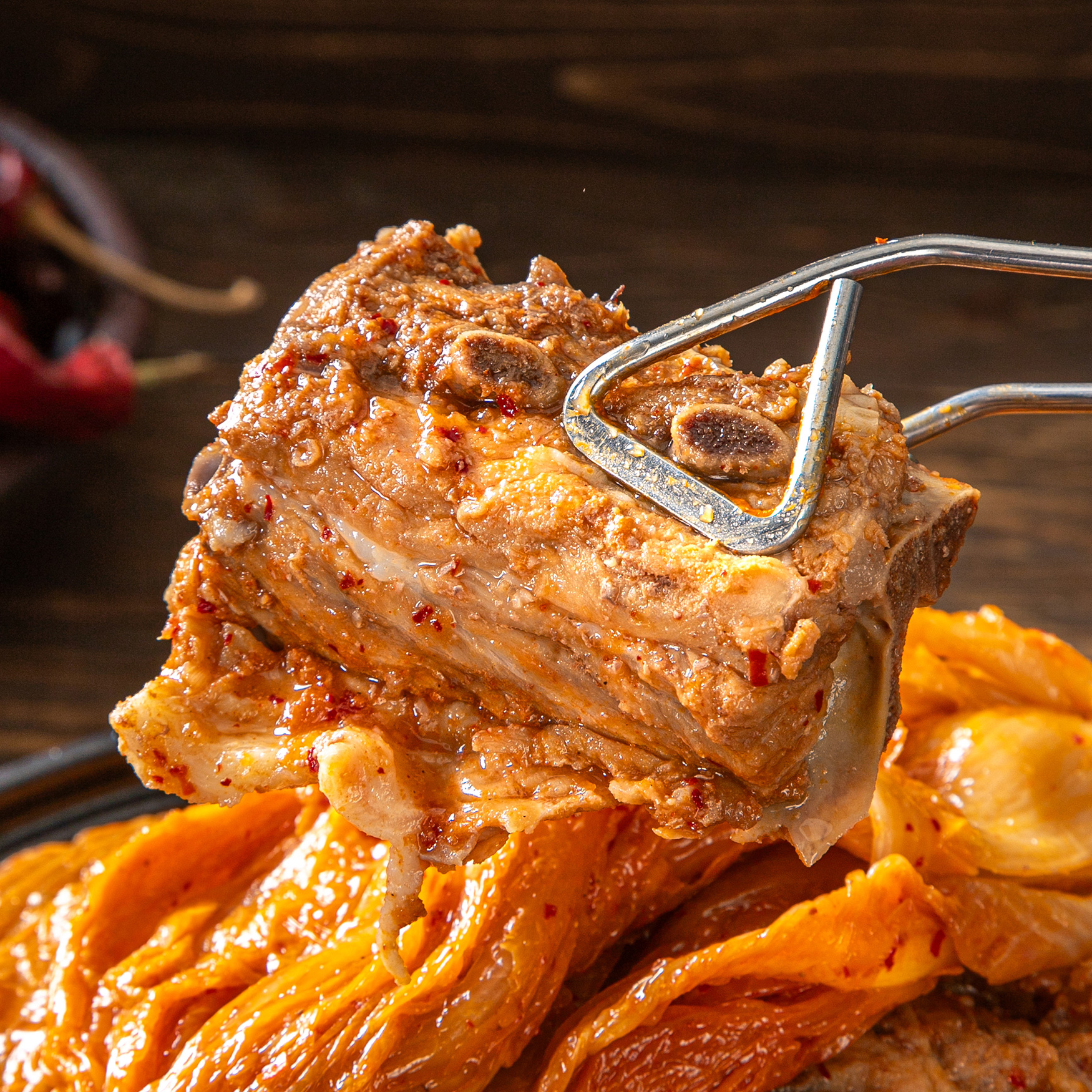 푹 익은 김치뼈찜 1.1kg x 1팩 25년 경력 명인의 레시피 - 상세 이미지 5