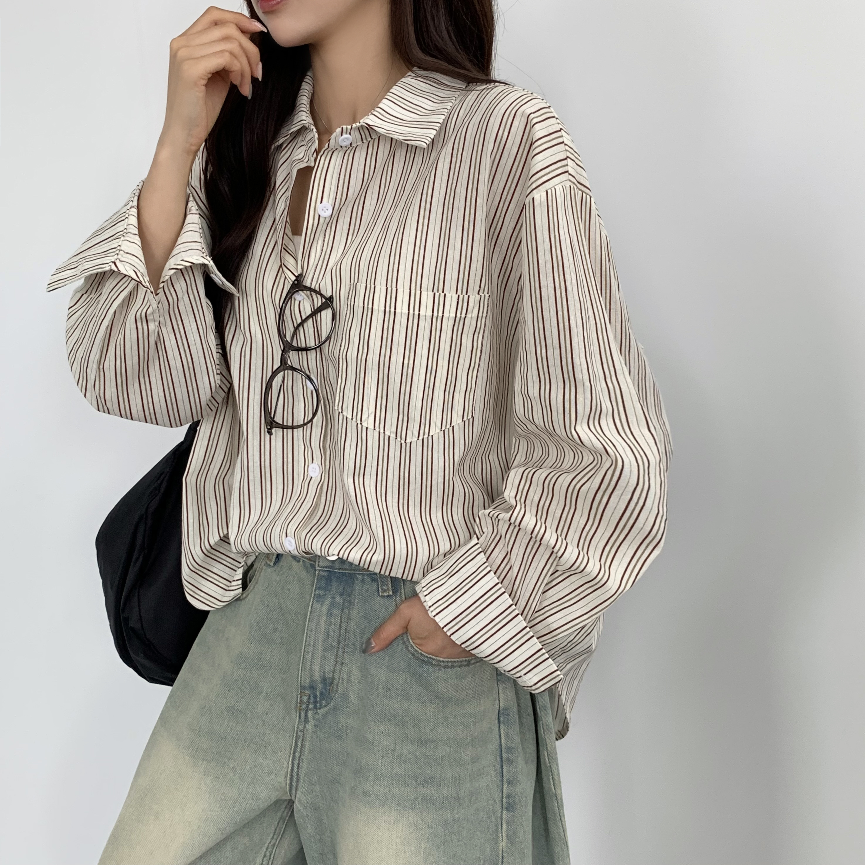 여성 가을 스트라이프 셔츠 블라우스 흰색 베이지 셔츠 오버핏 롱 남방 - 상세 이미지 3
