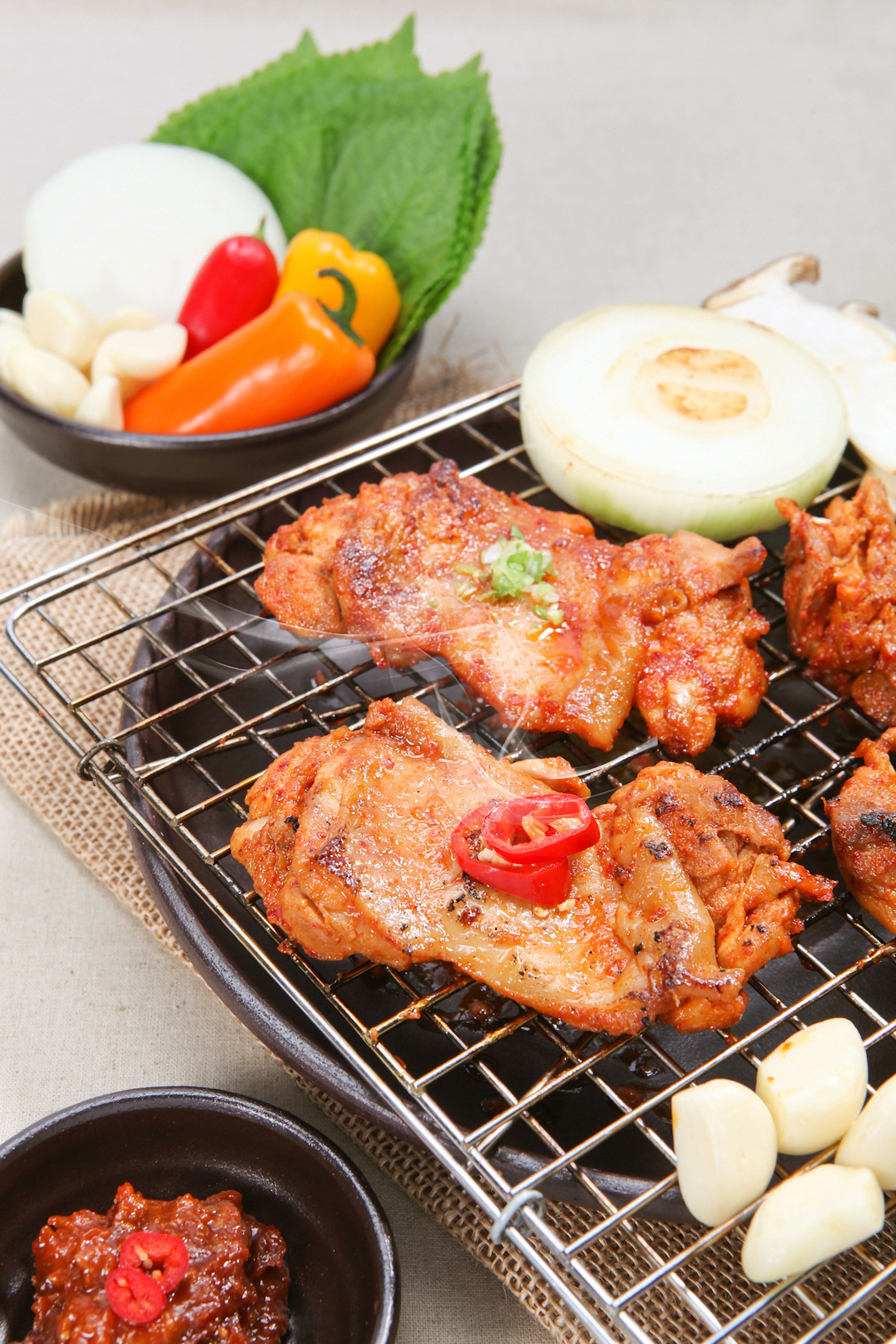 미트뱅크몰 춘천식닭갈비구이 300g / 닭고기 간편조리 가정 요리 간식 안주 캠핑 - 메인 이미지