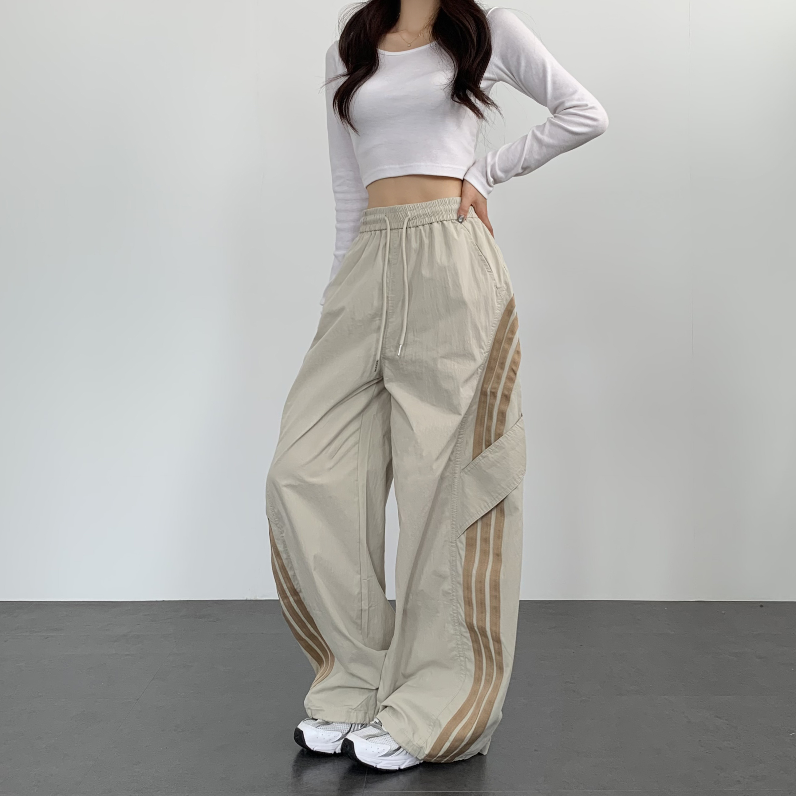 여성 트랙팬츠 허리 밴딩 와이드 바지 트레이닝팬츠 이미지 1