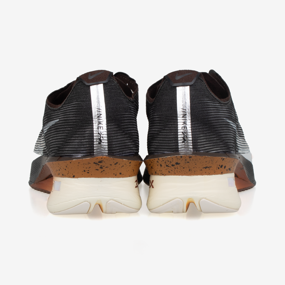 나이키 줌 X 베이어플라이 넥스트 4 런닝화 IH4453-220 - 상세 이미지 4