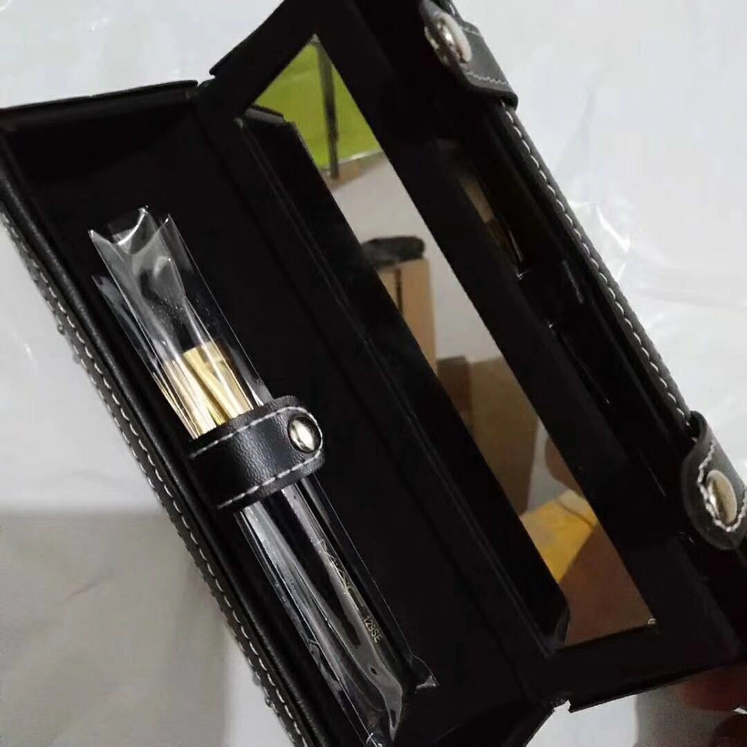 여행용 메이크업 보관통 화장붓 브러시 우드손잡이 부드러운모 블랙파우치 파운데이션 화장브러쉬 브러시 없는 빈 보관통 - 상세 이미지 5