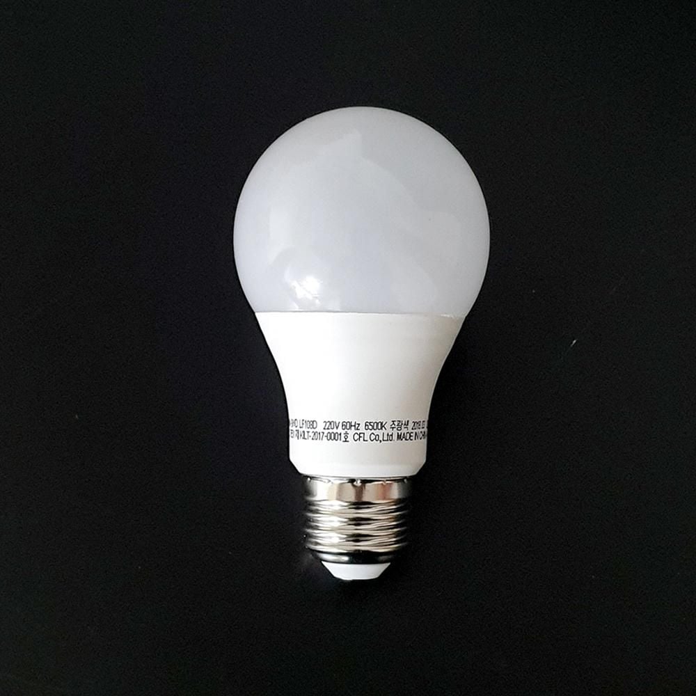 시그마 LED 벌브 8W (구)LT-A60(PC)-8W-1 주광색(6500K) - 상품 이미지