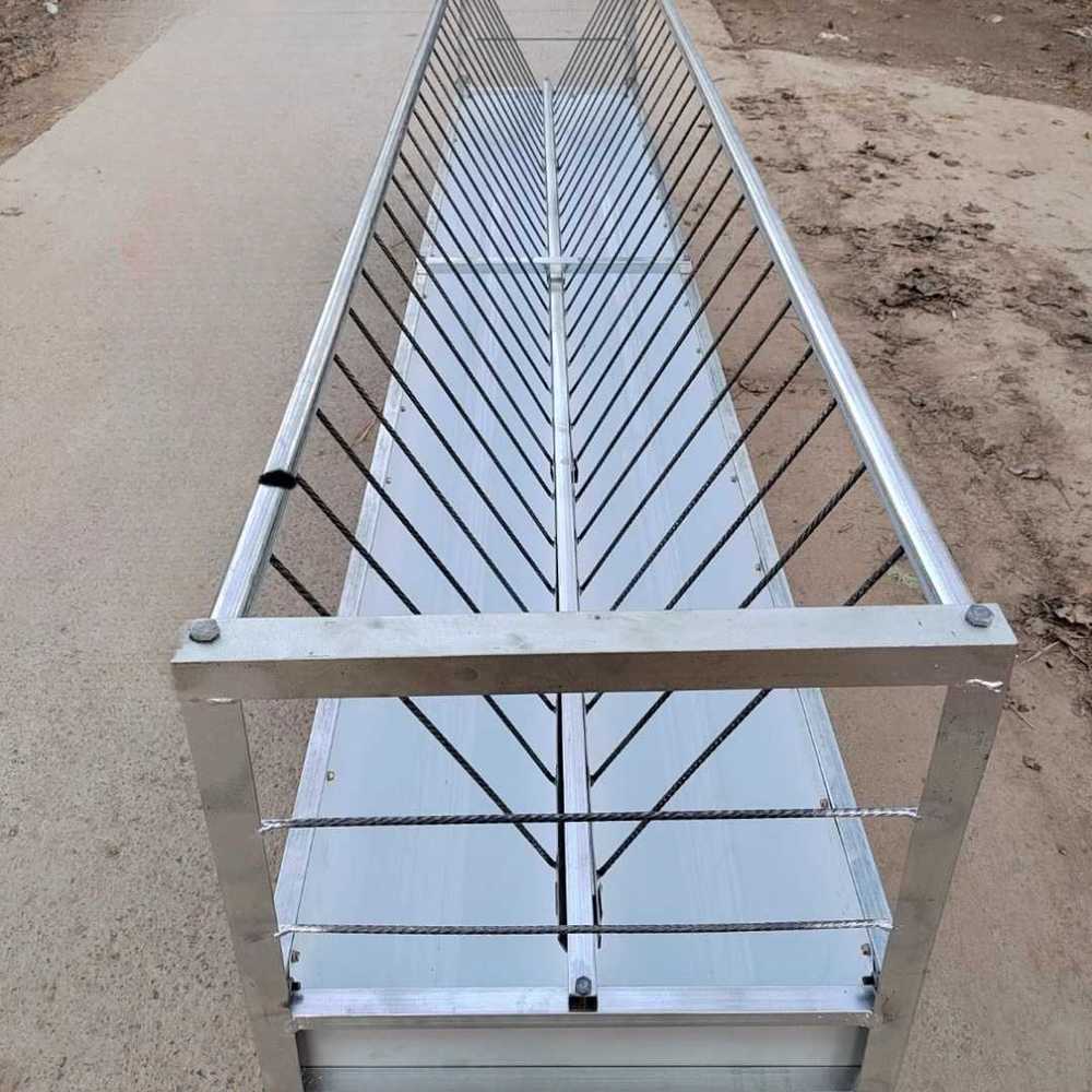사료통 염소 여물통 목장 축사 대용량 사양 관리통 3m x 0.85m x 0.65m - 상품 이미지
