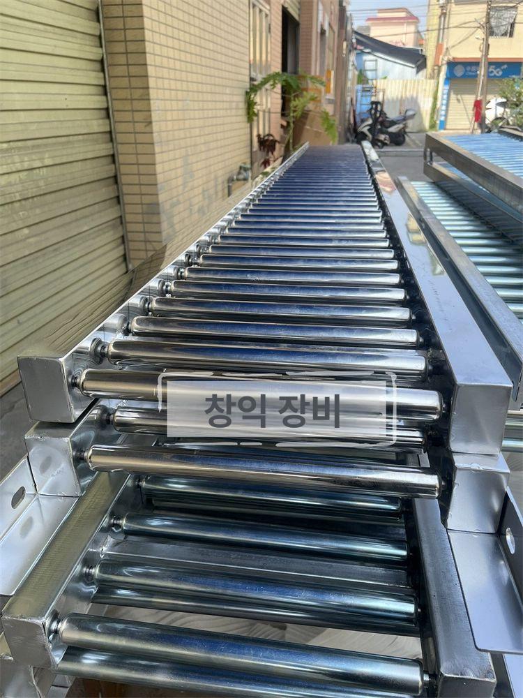 물류 택배 롤러 콘베어 도르래 자바라 컨베이어 무동력 사다리형 이송 하역 하차 컨베이어벨트 4m 아연도금 - 상세 이미지 4