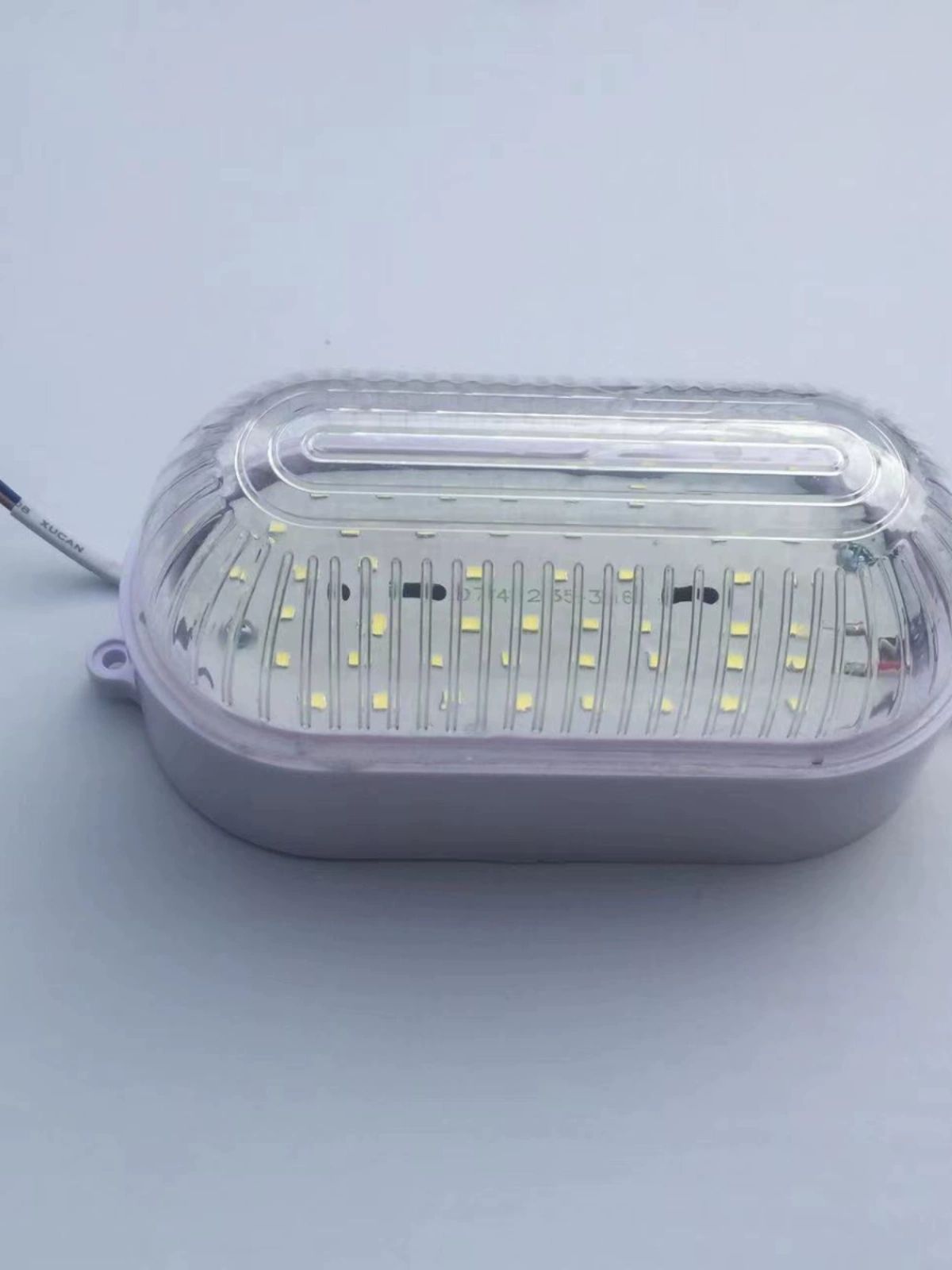 냉동 창고 방폭등 방수 조명등 투광기 방습등 저온 타원형 방습 저장고 전구 방폭 순백광 10W LED 냉동고등 16.5x8cm - 상품 이미지