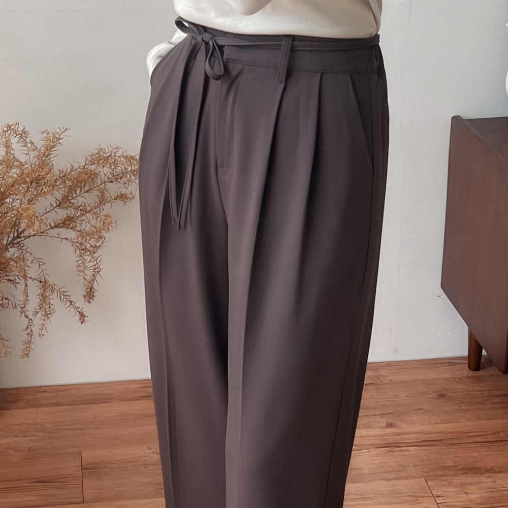 스트랩 밴딩 와이드 핀턱 브라운 슬랙스 팬츠 - 상세 이미지 5