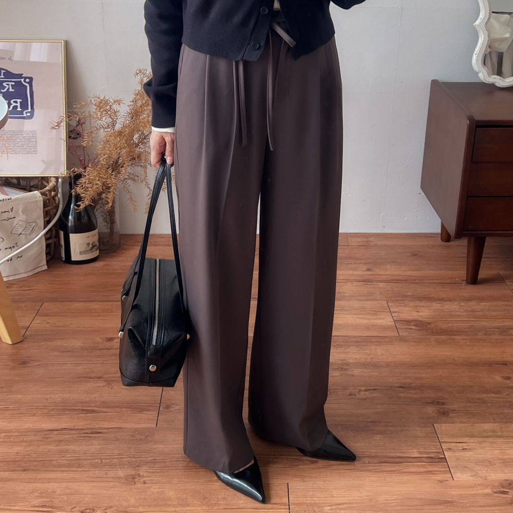 스트랩 밴딩 와이드 핀턱 브라운 슬랙스 팬츠 - 상세 이미지 3