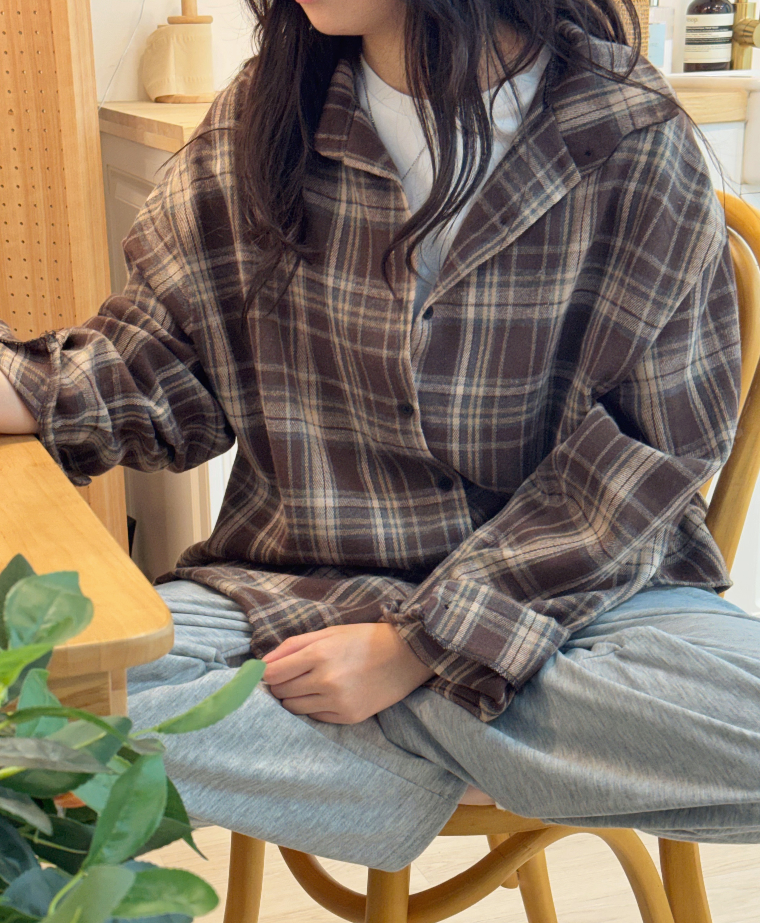 톤다운 체크셔츠 가을 셔츠 남방 오버핏 루즈핏 - 메인 이미지