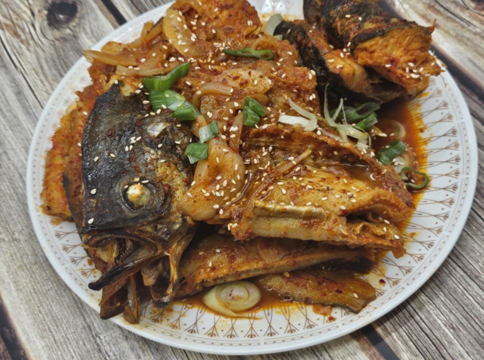 천일염 반건조코다리 명태 짝태 1.5kg 3미  46cm군산가공 위생진공포장 - 상세 이미지 4