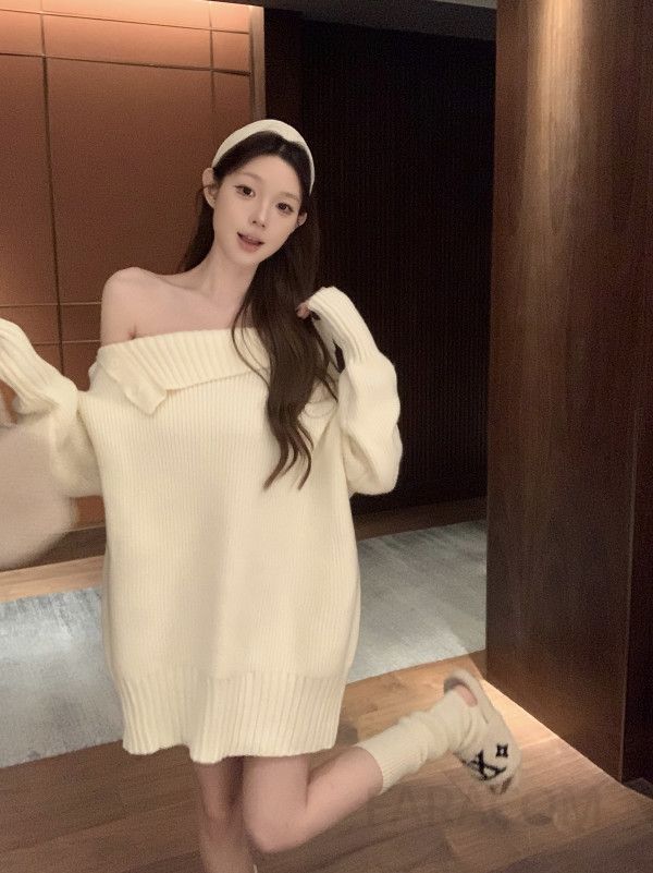 여성용 원숄더 스웨터 간절기 귀여운 스타일 도톰한 착용감 니트티 데일리룩 코디 아이보리니트와 라운드 매치 가능 - 상세 이미지 3