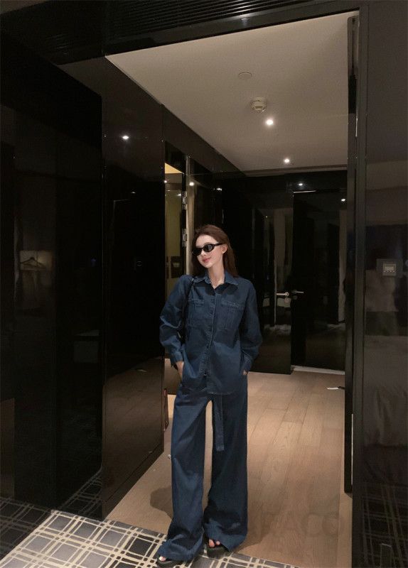 여름 여성 데님 투피스 셋업 세트 루즈핏 와이드 레그 팬츠와 긴팔 셔츠 캐주얼 청청 스타일 시원한 착용감 휴양지 모던한 디자인 - 상세 이미지 5