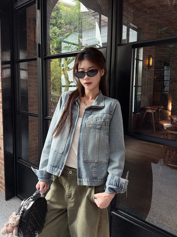 여성 봄 가을 데님자켓 라이트 블루 루즈핏 오버핏 스타일 캐주얼 레트로 청재킷 트렌디한 아우터 데일리패션 코디 가능한 멋진 디자인 - 상세 이미지 5