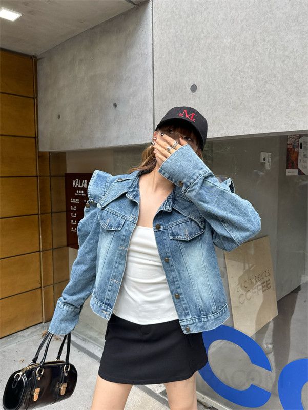 여성 데님 청자켓 오버핏 스타일 가을 겨울 아우터 루즈핏 보온성 좋은 캐주얼 재킷 데일리 코디 활용도 높은 패션 아이템 - 상세 이미지 3