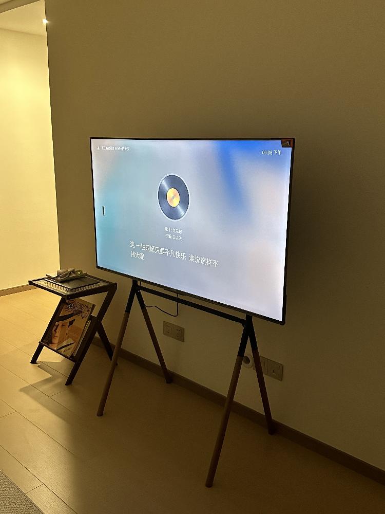 이젤형 tv 스탠드 원목 다리 거치대 가능 티비 호환 블랙+다크 레그 크로스바 - 상세 이미지 4