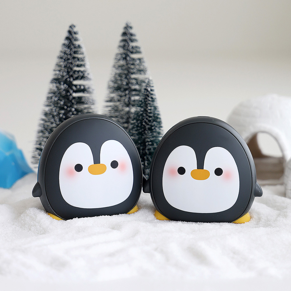 알로코리아 충전식 휴대용 펭귄 전기 전자 핫팩 손난로 보조배터리 5000mAh WM504 제품 이미지