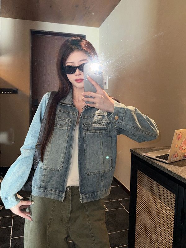 여성 봄 가을 데님자켓 라이트 블루 루즈핏 오버핏 스타일 캐주얼 레트로 청재킷 트렌디한 아우터 데일리패션 코디 가능한 멋진 디자인 - 상세 이미지 2
