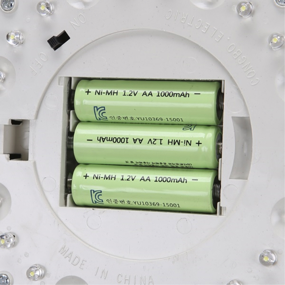 LED 태양광 벽등 정원등 24LED 12W 블랙 주광색 계단 테라스 팩형 잔디등 겸용 이미지 7
