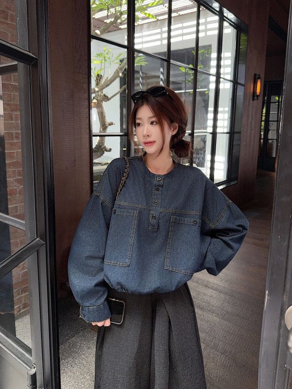 가을 여성 캐주얼 청남방 루즈핏 데님셔츠 오버핏 스타일 포켓 디테일 패치워크 활용도 높은 다용도 셔츠 - 상세 이미지 5