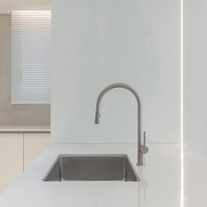 라우체 아르띠 U형 무광 니켈 주방 싱크수전 TM0028UN