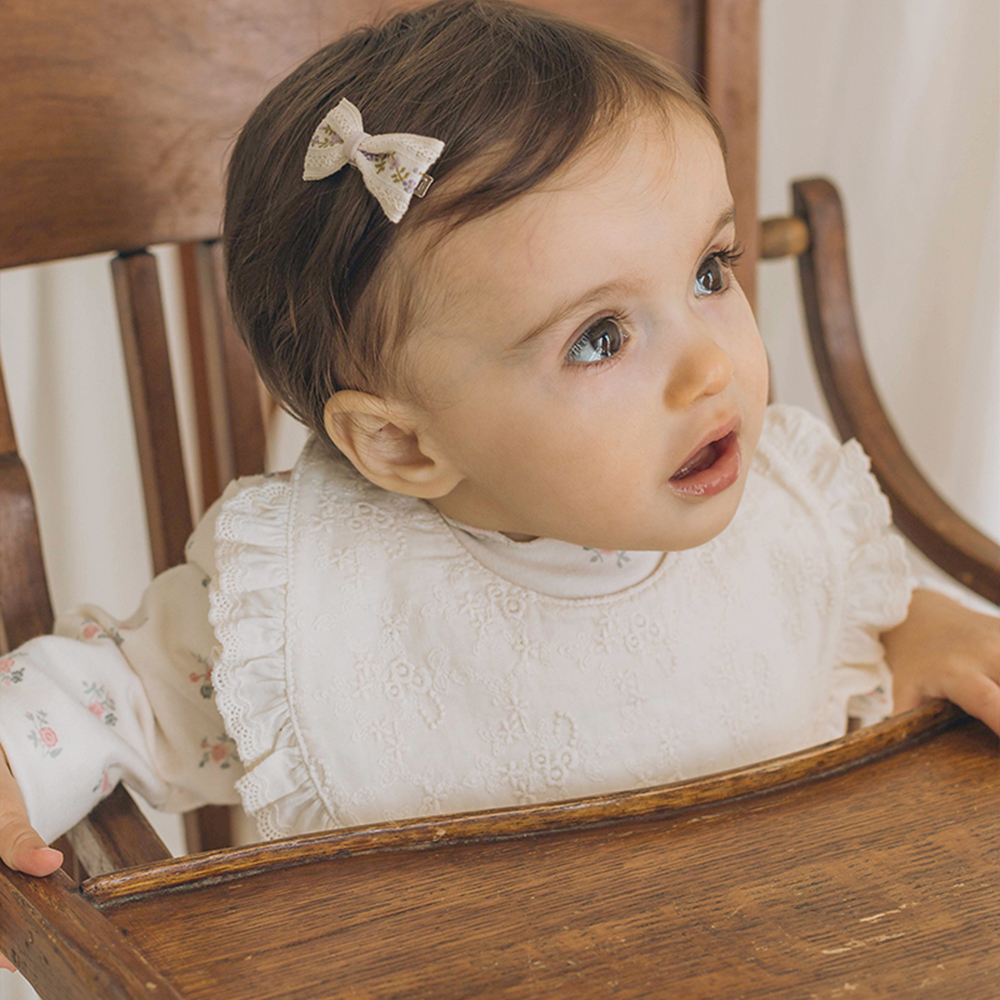 유럽풍 빌리 로벨리아 오가닉 프릴 아기 턱받이 / 보넷 신생아 빕 아기 모자 침받이 이유식받침