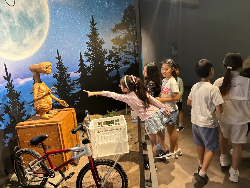 국립과천과학관 원어민 영어 도슨트 과학 탐험 by 큐라스픽