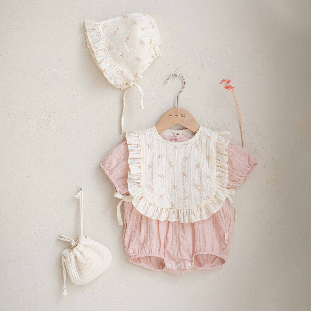 유럽풍 아기용품 빌리 미뉴엣 프릴 턱받이 & 보넷 아기모자 빕 신생아룩 출산선물