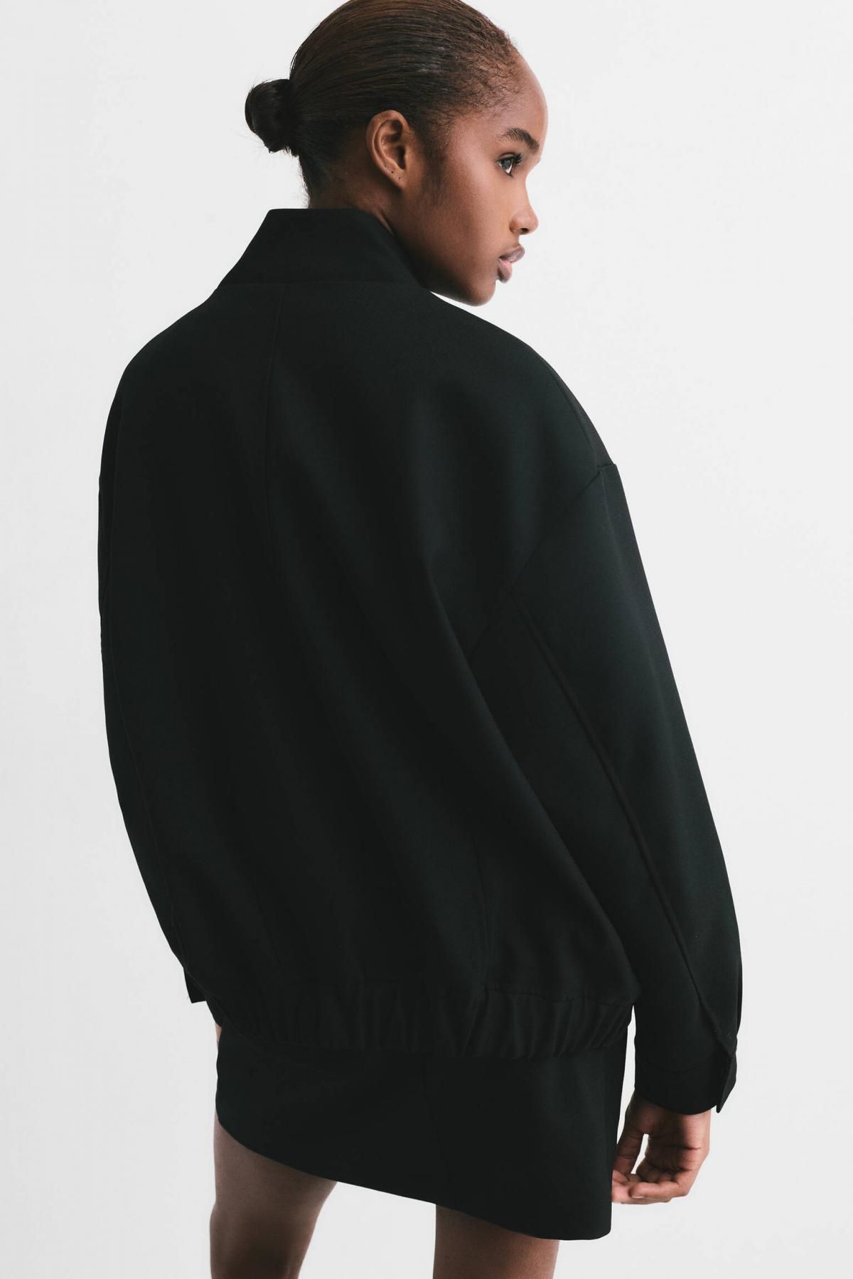 풀앤베어 테크니컬 하이넥 테일러드핏 재킷 7700/374 BLACK - 상세 이미지 4
