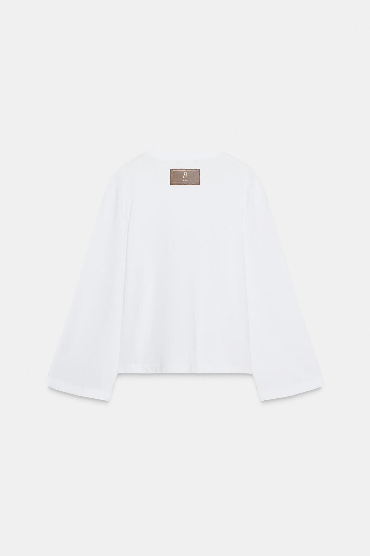 자라 미니멀 라벨 긴팔 티셔츠 5644/910 WHITE