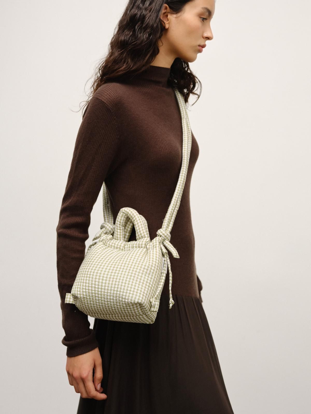 올랜드 체크 패턴 미니 크로스백 Micro Ona Soft Bag 54713219547471 VICHY GREEN - 상세 이미지 3