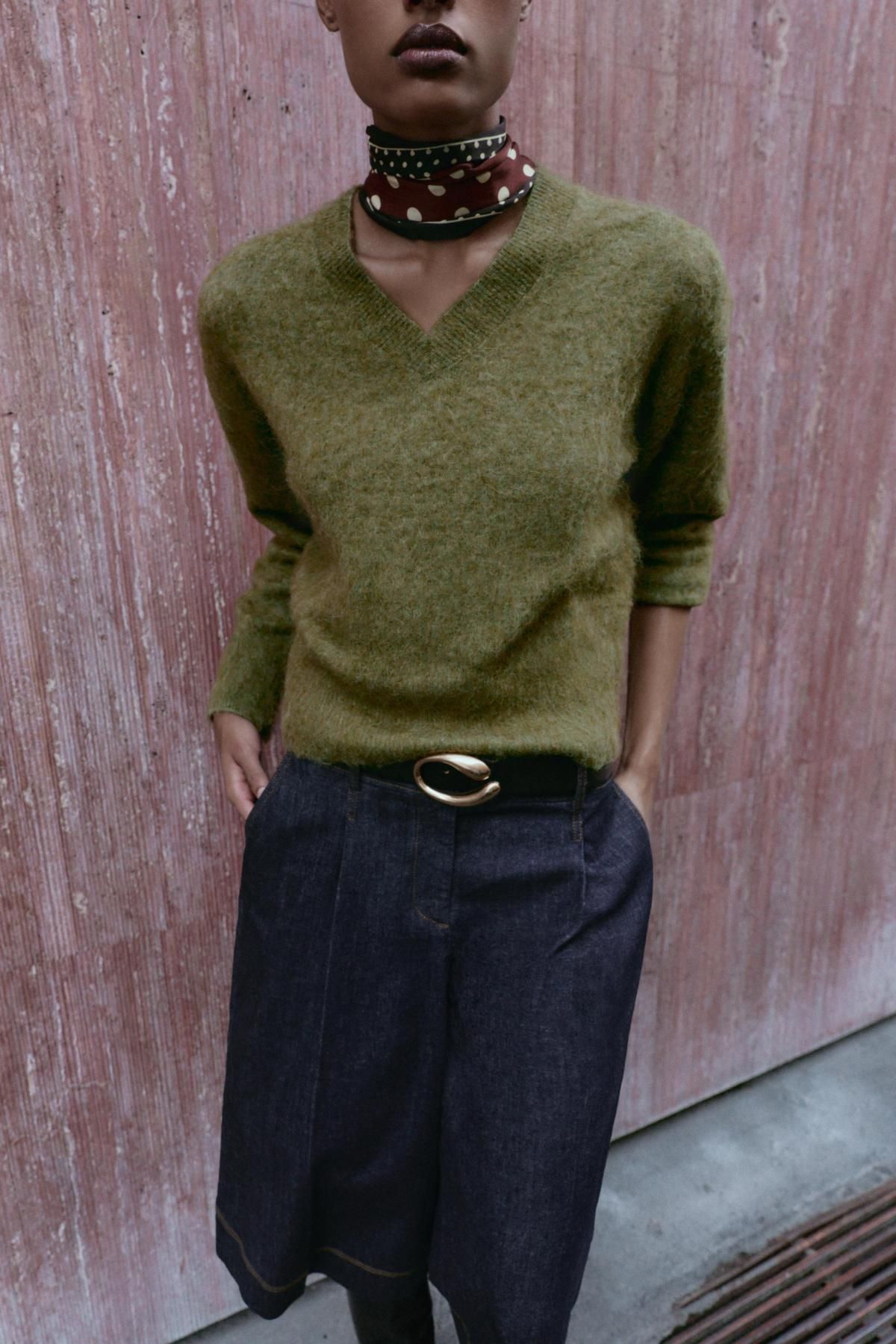 자라 브러쉬드 텍스처 브이넥 니트 스웨터 9598/191 KHAKI - 상세 이미지 3