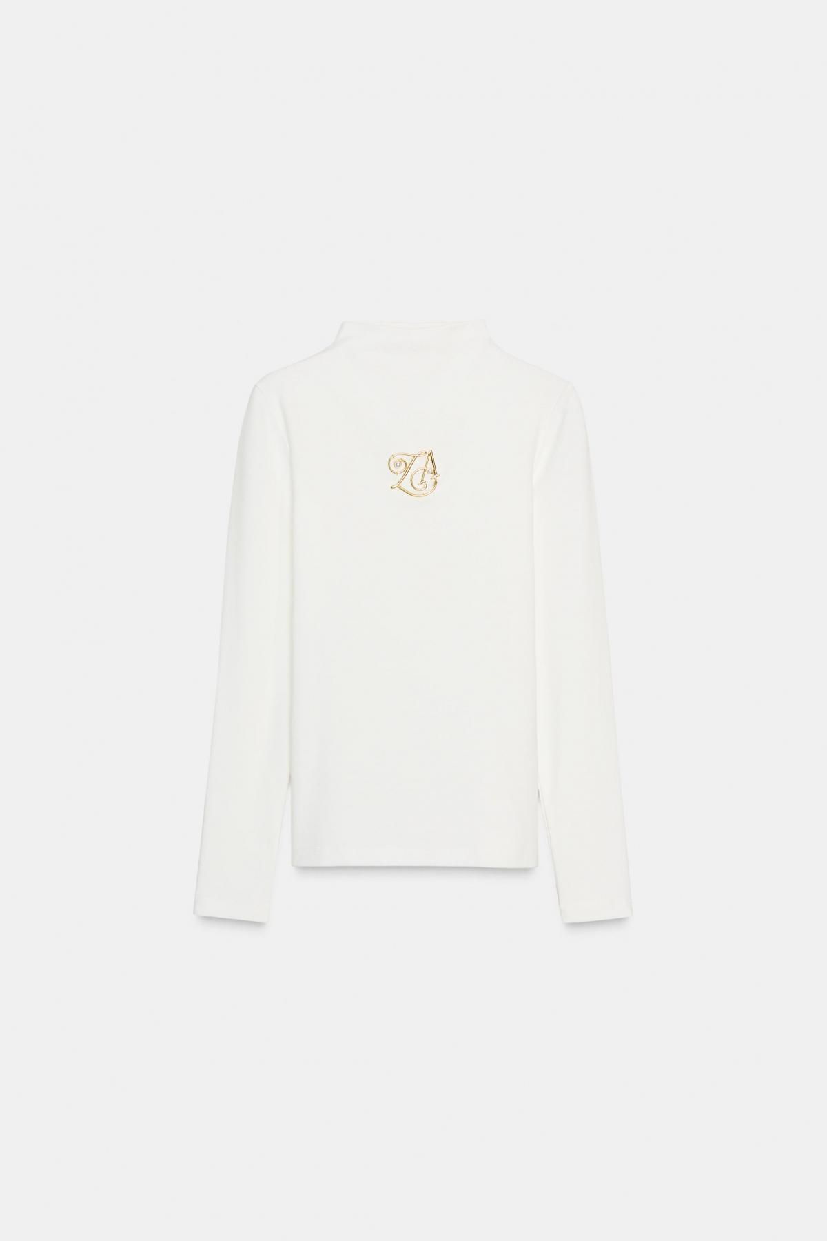 자라 슬림핏 하이넥 브로치포인트 긴팔 티셔츠 1165/857 OYSTER-WHITE - 메인 이미지