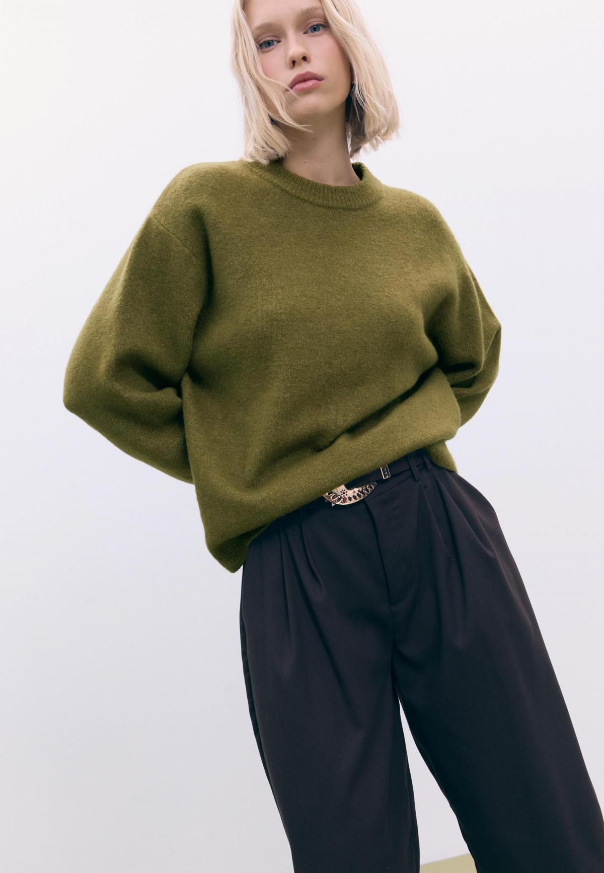 스트라디바리우스 소프트터치 라운드넥 니트 스웨터 5010/400 OLIVE GREEN - 상세 이미지 5