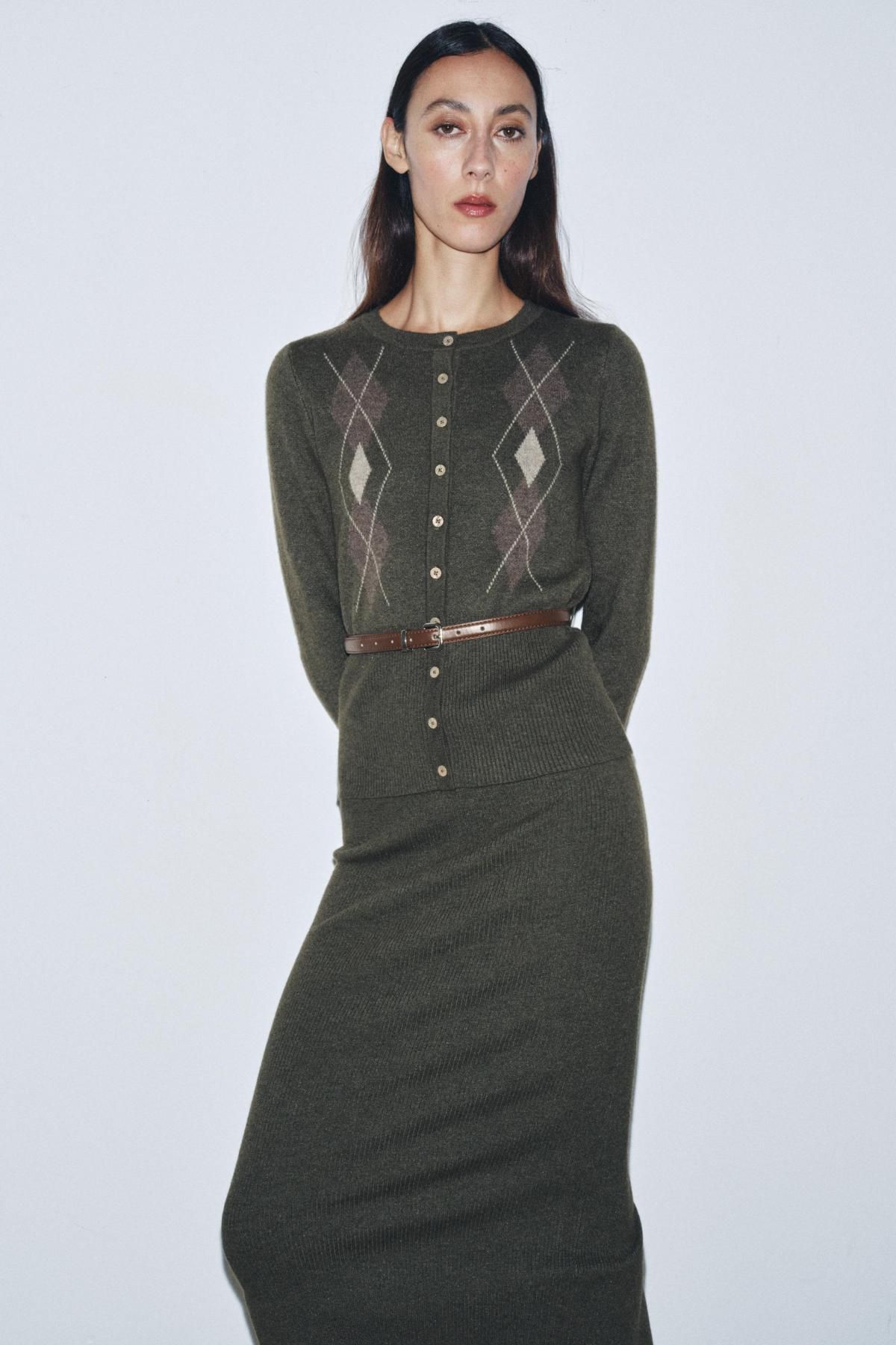 자라 리브드 미디 니트 스커트 2756/123 DARK KHAKI - 상세 이미지 5
