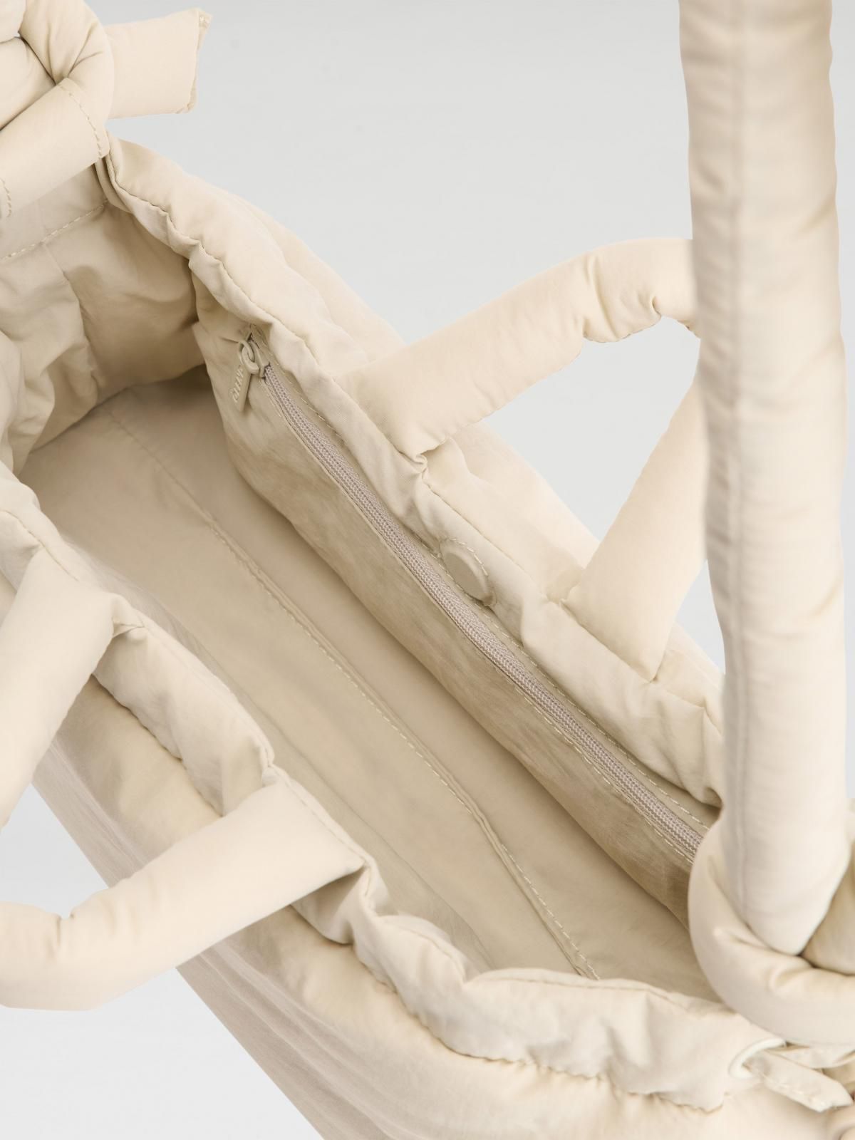 올랜드 패딩 베이직 바게트백 Ona Baguette Bag 54262587457871 SAND - 상세 이미지 2