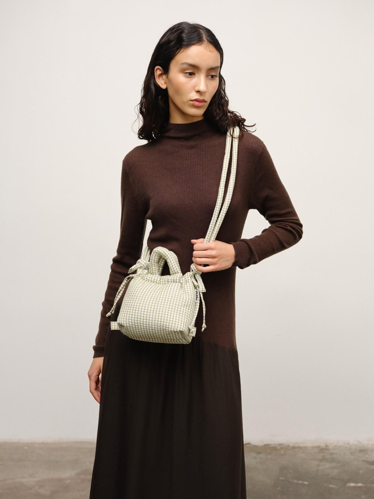 올랜드 체크 패턴 미니 크로스백 Micro Ona Soft Bag 54713219547471 VICHY GREEN - 상세 이미지 2