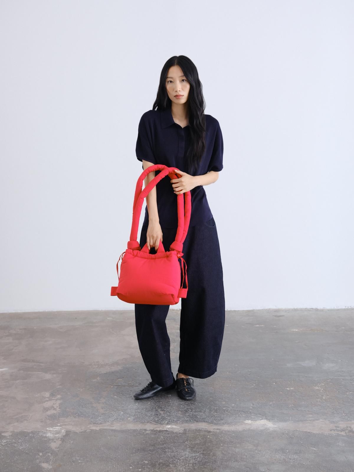 올랜드 레드 패딩 컴팩트 오나 소프트 백 55534044840271 RED - 상세 이미지 3