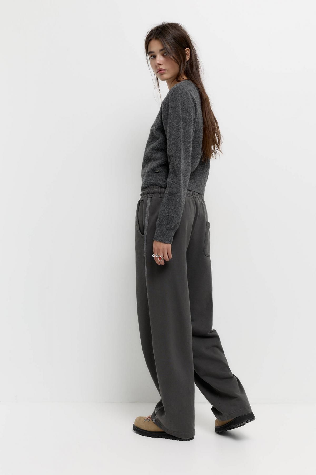 풀앤베어 라운드넥 심플 니트 크롭 가디건 7553/302 ANTHRACITE GREY - 상세 이미지 4