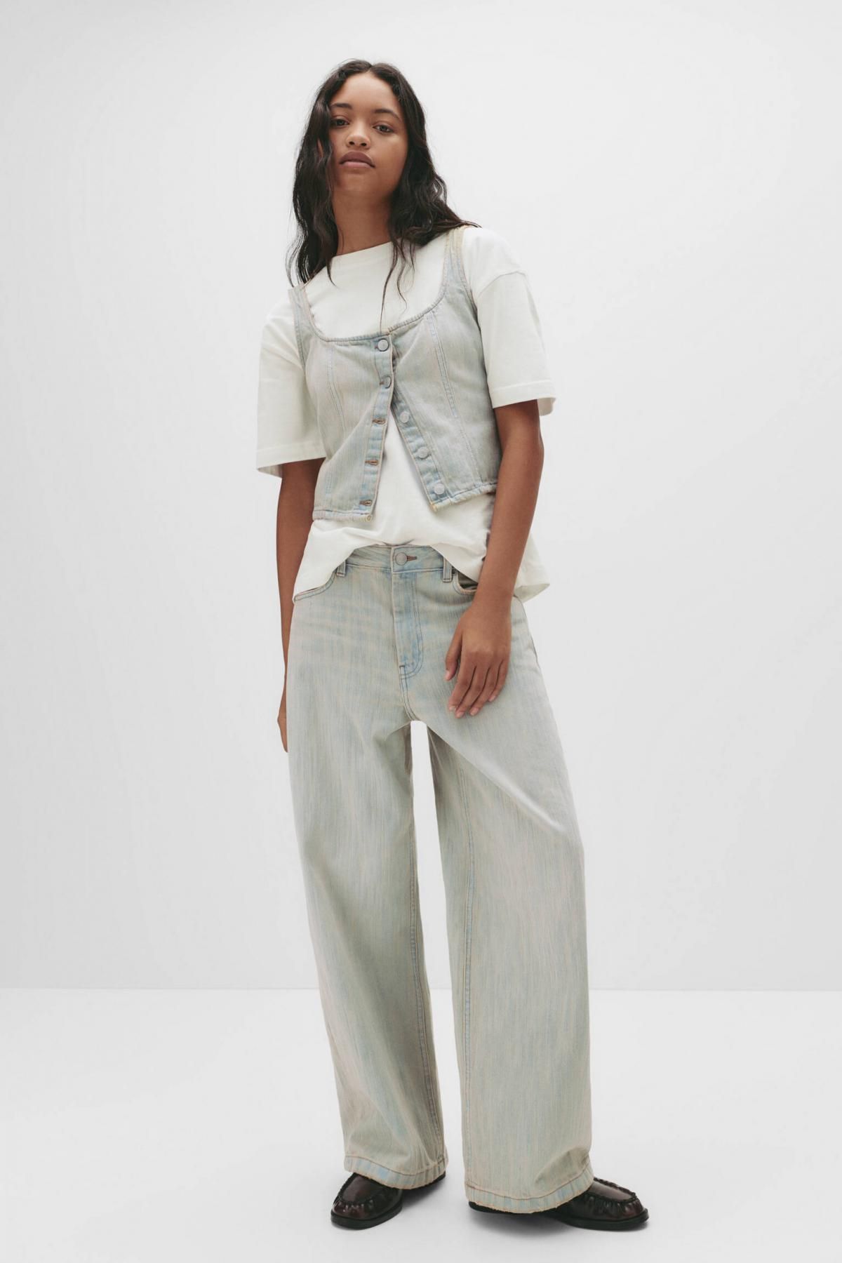 풀앤베어 스퀘어넥 버튼 코르셋 스트랩 데님 크롭 탑 7474/317 PALE BLUE - 상세 이미지 5