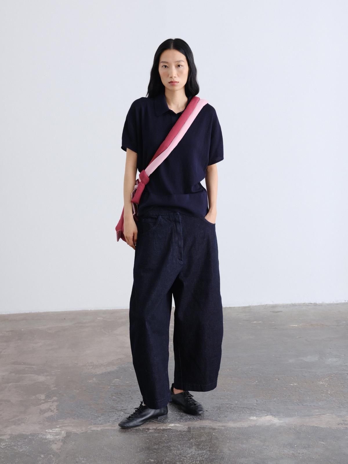 올랜드 소프트 테크니컬 나일론 투톤 호보백 55780076323151 COLOR COMBO CHERRY RED + PALE PINK 이미지 6