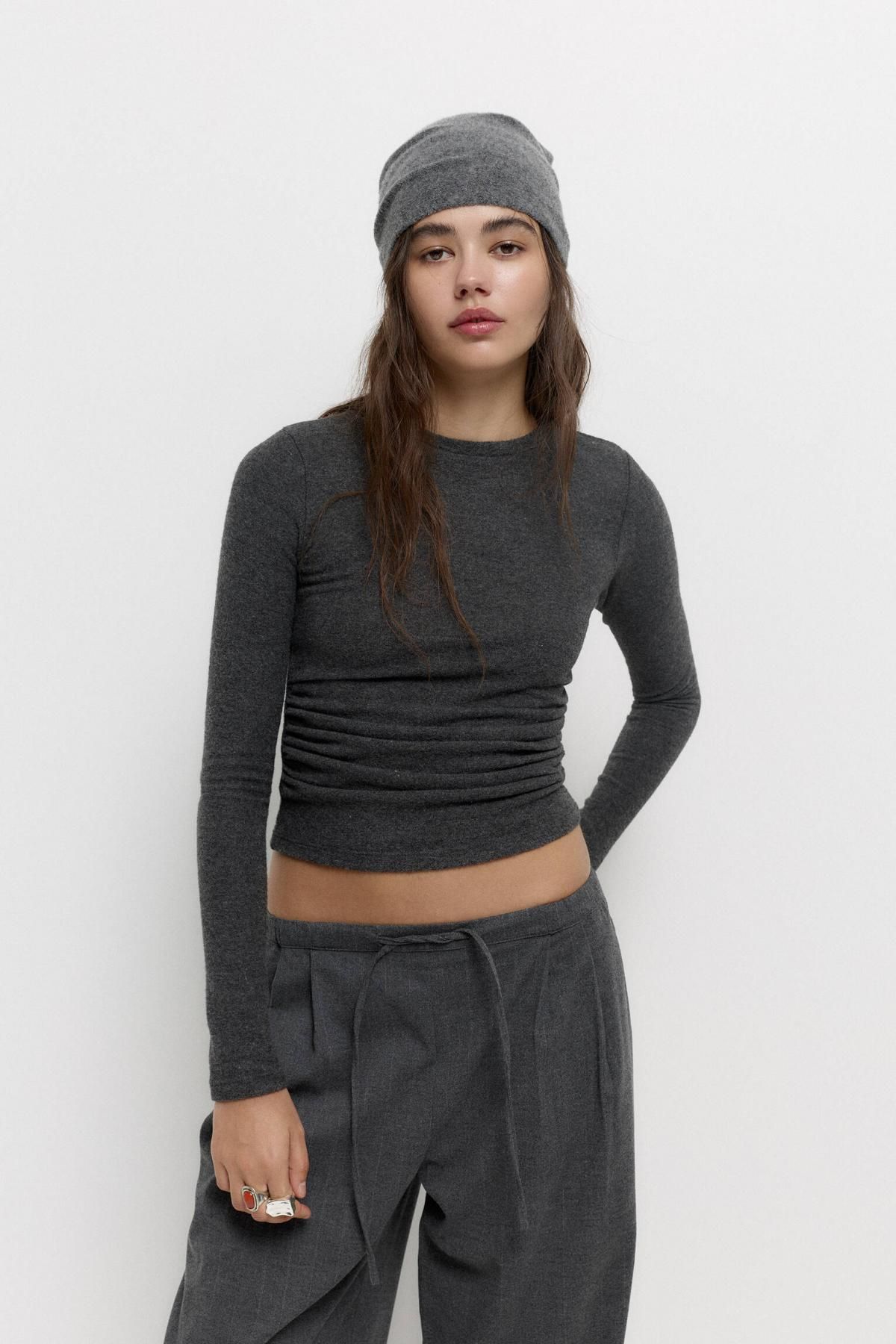 풀앤베어 소프트 셔링 디테일 긴팔 티셔츠 7152/365 DARK GREY - 상세 이미지 3