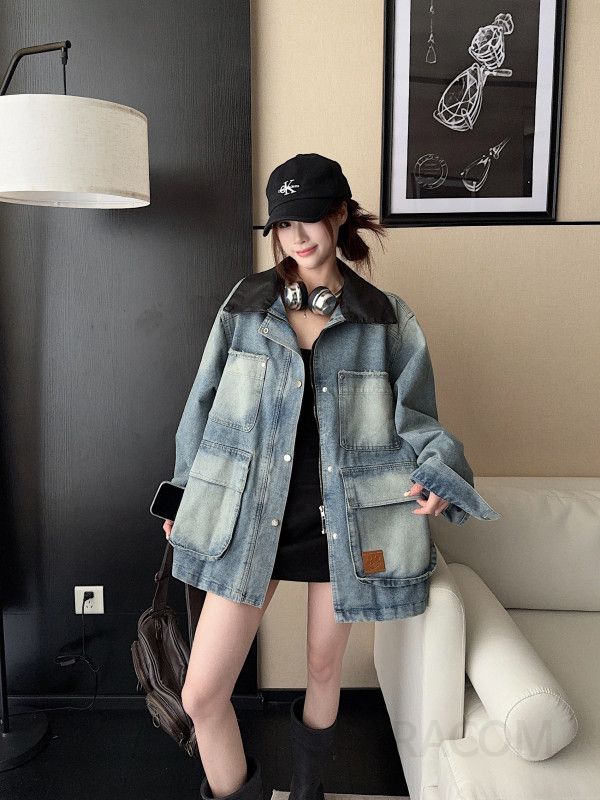 여성 오버핏 루즈핏 데님 청자켓 가을 겨울 스타일리시한 아우터 편안한 착용감 레트로 스플라이싱 라펠 디자인 캐주얼한 데일리룩 - 상세 이미지 4