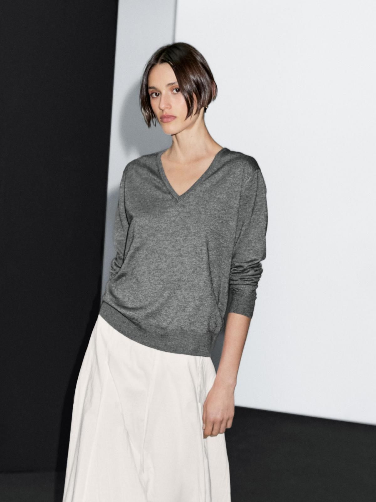 마시모두띠 울블렌드 브이넥 니트 스웨터 5667/580 MEDIUM GREY - 상품 이미지