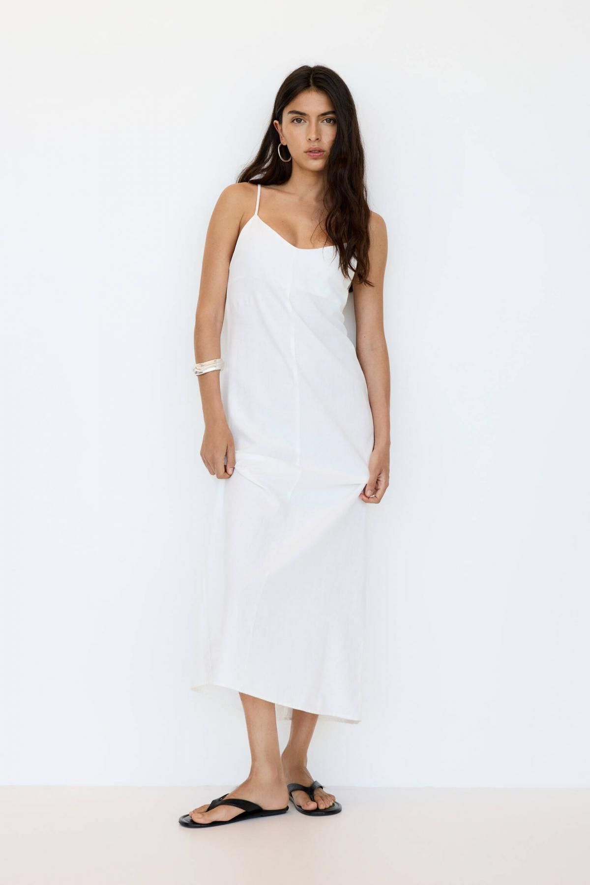 풀앤베어 화이트 내추럴 스트랩 미디 원피스 7394/313 WHITE - 상품 이미지